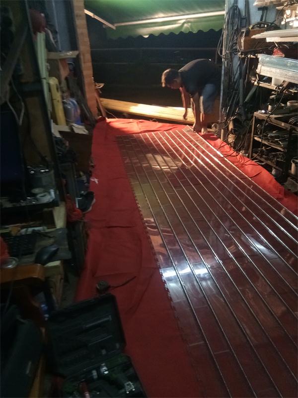 水晶卷闸门制作